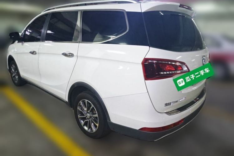 Used Baojun 730 2019 1.5T Manual Fashion Model 7-seater National V Rear Left 45 Deg