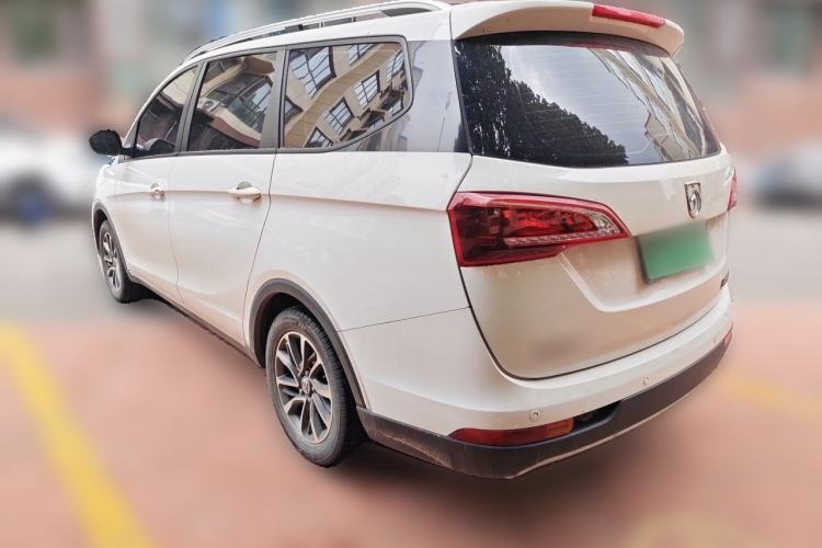 Used Baojun 730 2019 1.5L Manual Fashion Model 7-seater China VI Rear Left 45 Deg
