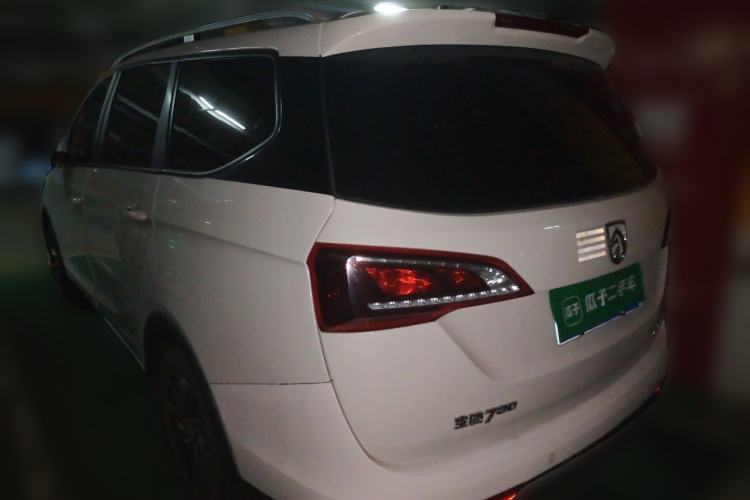 Used Baojun 730 2019 1.5L Manual Fashion Model 7-seater China VI Rear Left 45 Deg