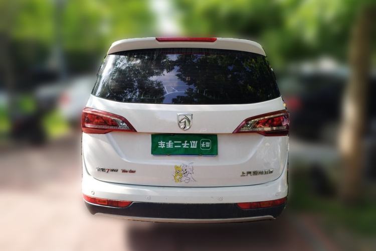 Used Baojun 730 2019 1.5T Manual Fashion Model 7-seater National V Rear