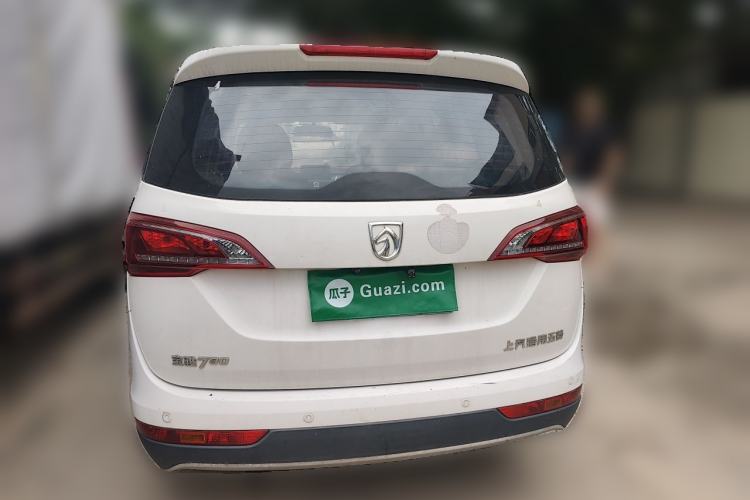 Used Baojun 730 2019 1.5L Manual Fashion Model 7-seater National V Rear