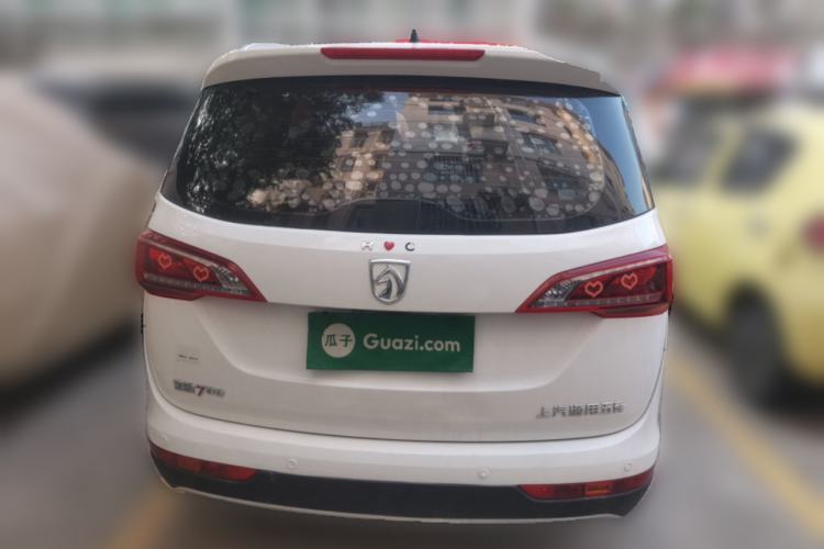 Used Baojun 730 2019 1.5L Manual Fashion Model 7-seater China VI Rear