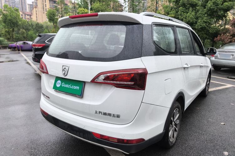 Used Baojun 730 2019 1.5T Manual Fashion Model 7-seater China VI Rear Right 45 Deg