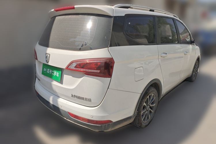 Used Baojun 730 2019 1.5T Manual Fashion Model 7-seater National V Rear Right 45 Deg