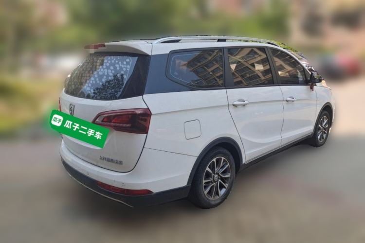 Used Baojun 730 2019 1.5L Manual Fashion Model 7-seater China VI Rear Right 45 Deg