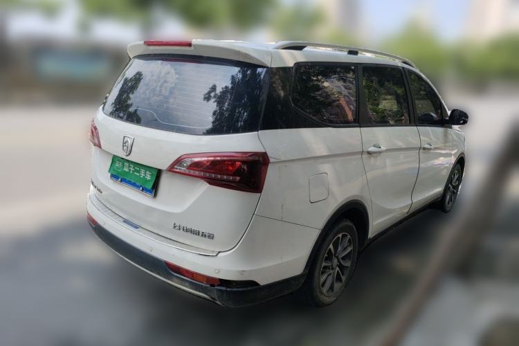 Used Baojun 730 2019 1.5T Manual Fashion Model 7-seater China VI Rear Right 45 Deg