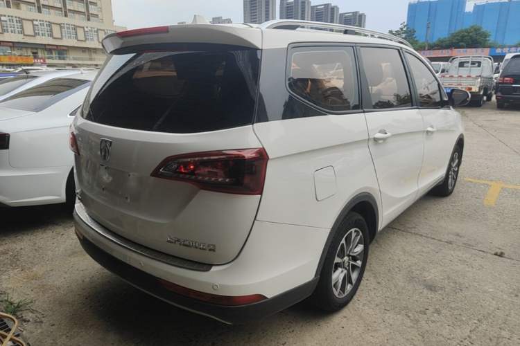 Used Baojun 730 2019 1.5T CVT Fashion Model 7 Seats China V Emission Standard Rear Right 45 Deg