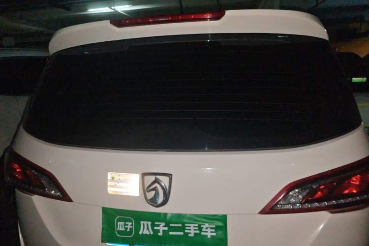 Used Baojun 730 2019 1.5L Manual Fashion Model 7-seater China VI Rear