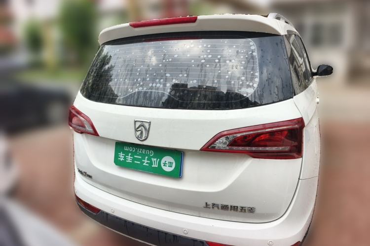Used Baojun 730 2019 1.5L Manual Fashion Model 7-seater China VI Rear