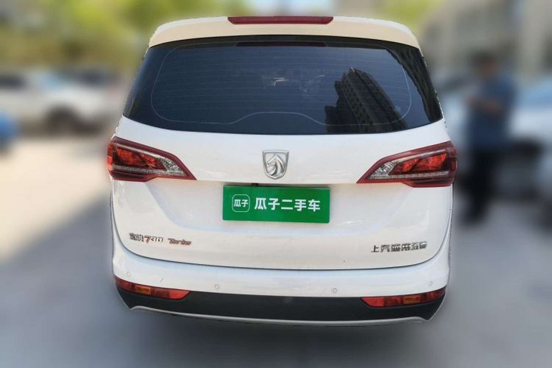 Used Baojun 730 2019 1.5T Manual Fashion Model 7-seater National V Rear