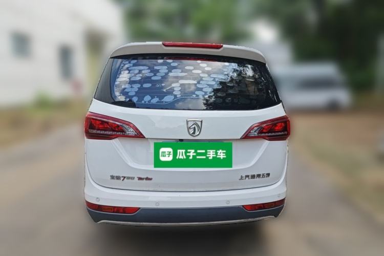 Used Baojun 730 2019 1.5L Manual Fashion Model 7-seater National V Rear