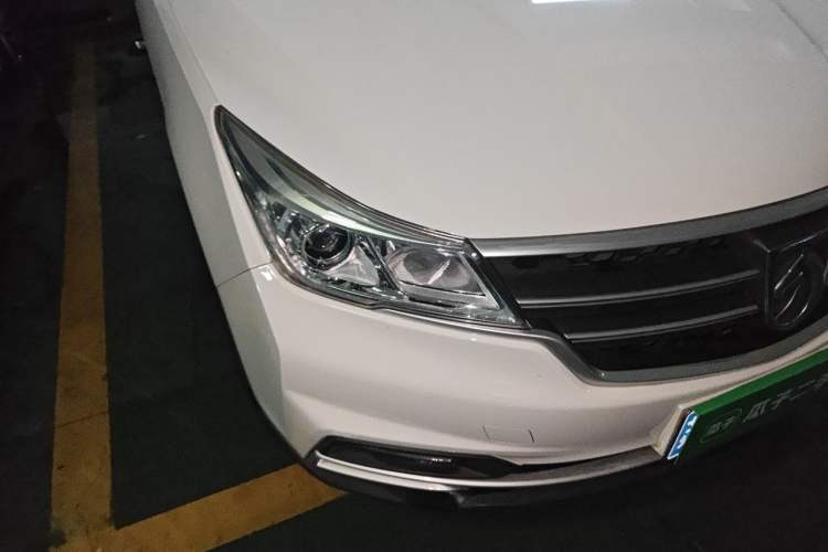 Used Baojun 730 2019 1.5T CVT Fashion Model 7 Seats China V Emission Standard Right Front Headlight
