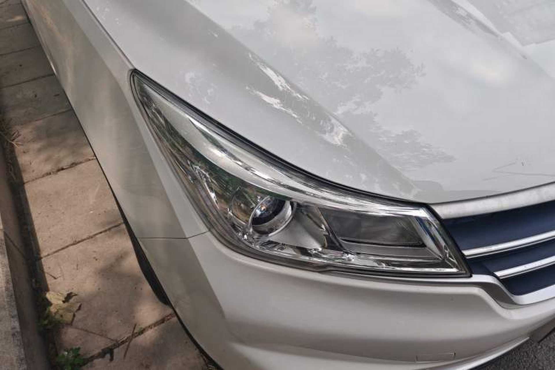 Used Baojun 730 2019 1.5L Manual Fashion Model 7-seater China VI Right Front Headlight