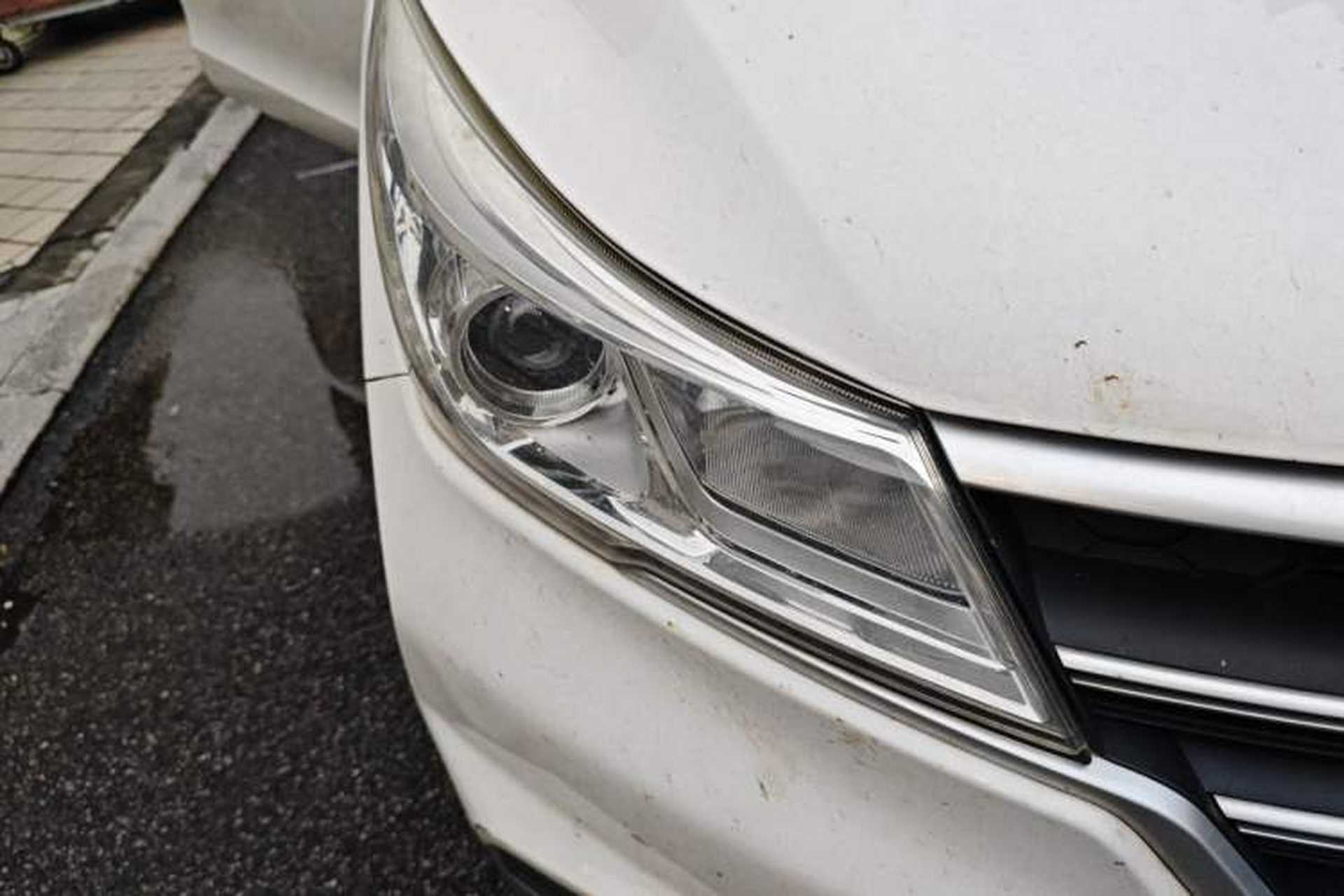 Used Baojun 730 2019 1.5T CVT Fashion Model 7 Seats China VI Emission Standard Right Front Headlight