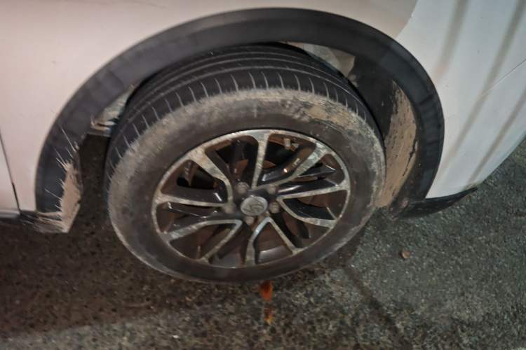 Used Baojun 730 2019 1.5T CVT Fashion Model 7 Seats China VI Emission Standard Right Front Wheel Hub