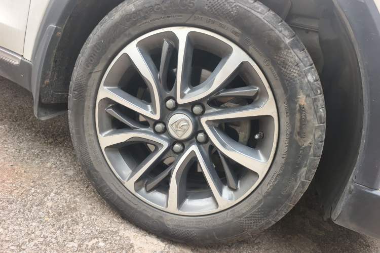 Used Baojun 730 2019 1.5T Manual Mild Hybrid Zhishang Model 7 Seats China V Emission Standard Right Front Wheel Hub