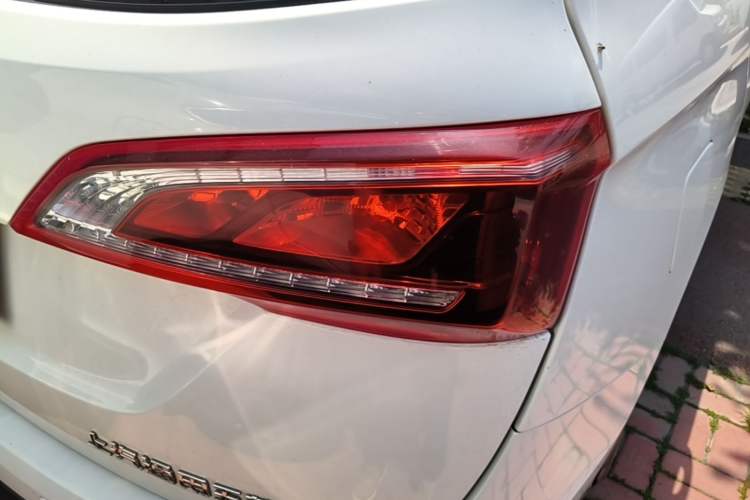 Used Baojun 730 2019 1.5T CVT Fashion Model 7 Seats China VI Emission Standard Right Rear Taillight