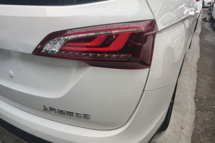 Used Baojun 730 2019 1.5T CVT Flagship Model 7 Seats China VI Emission Standard Right Rear Taillight