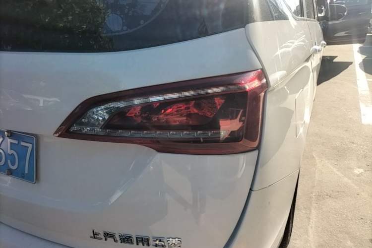 Used Baojun 730 2019 1.5L Manual Fashion Model 7-seater National V Right Rear Taillight