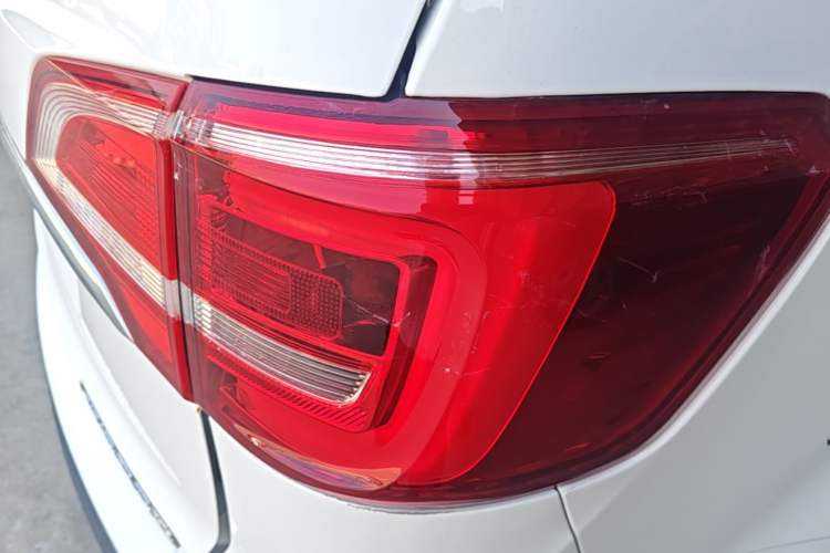 Used Baojun 730 2019 1.5L Manual Value Edition 7 Seats China VI Emission Standard Right Rear Taillight