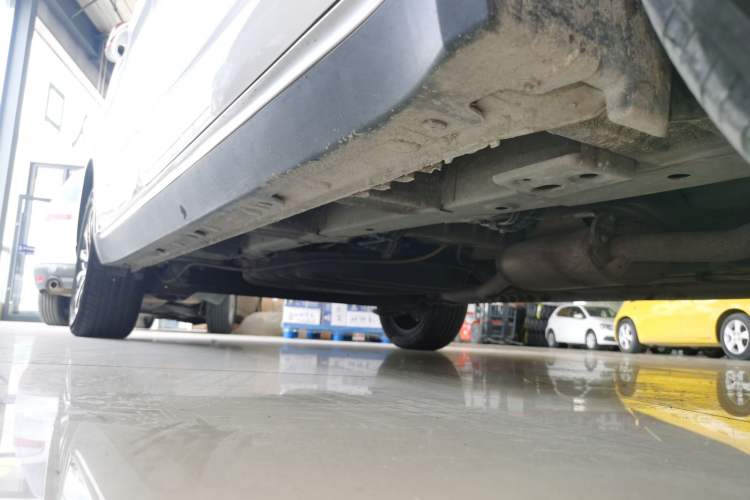 Used Baojun 730 2019 1.5T CVT Fashion Model 7 Seats China V Emission Standard Right Side Sill