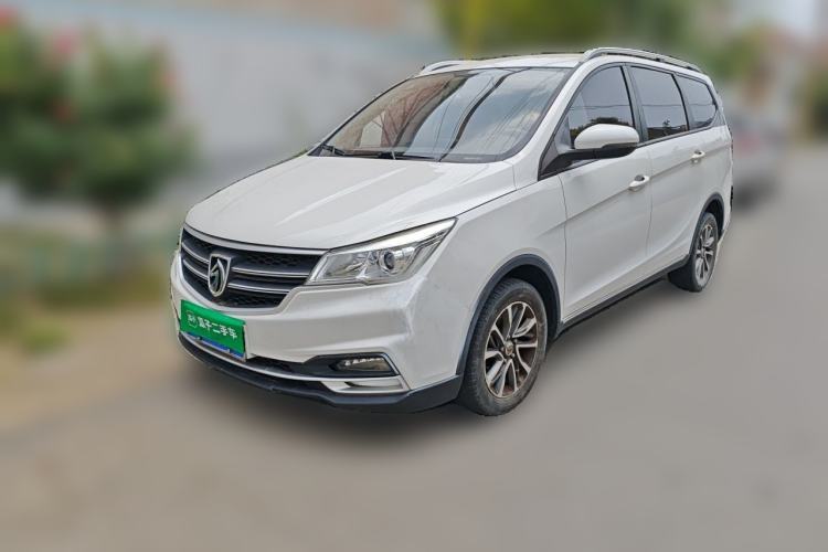 Baojun 730 2019 1.5L Manual Fashion Model 7-seater China VI مستعملة Guazi used car, China used car export, Used car for sale, Used cars, Cheapest cars for sale