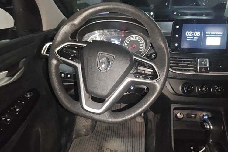 Used Baojun 730 2019 1.5T CVT Fashion Model 7 Seats China V Emission Standard Steering Wheel