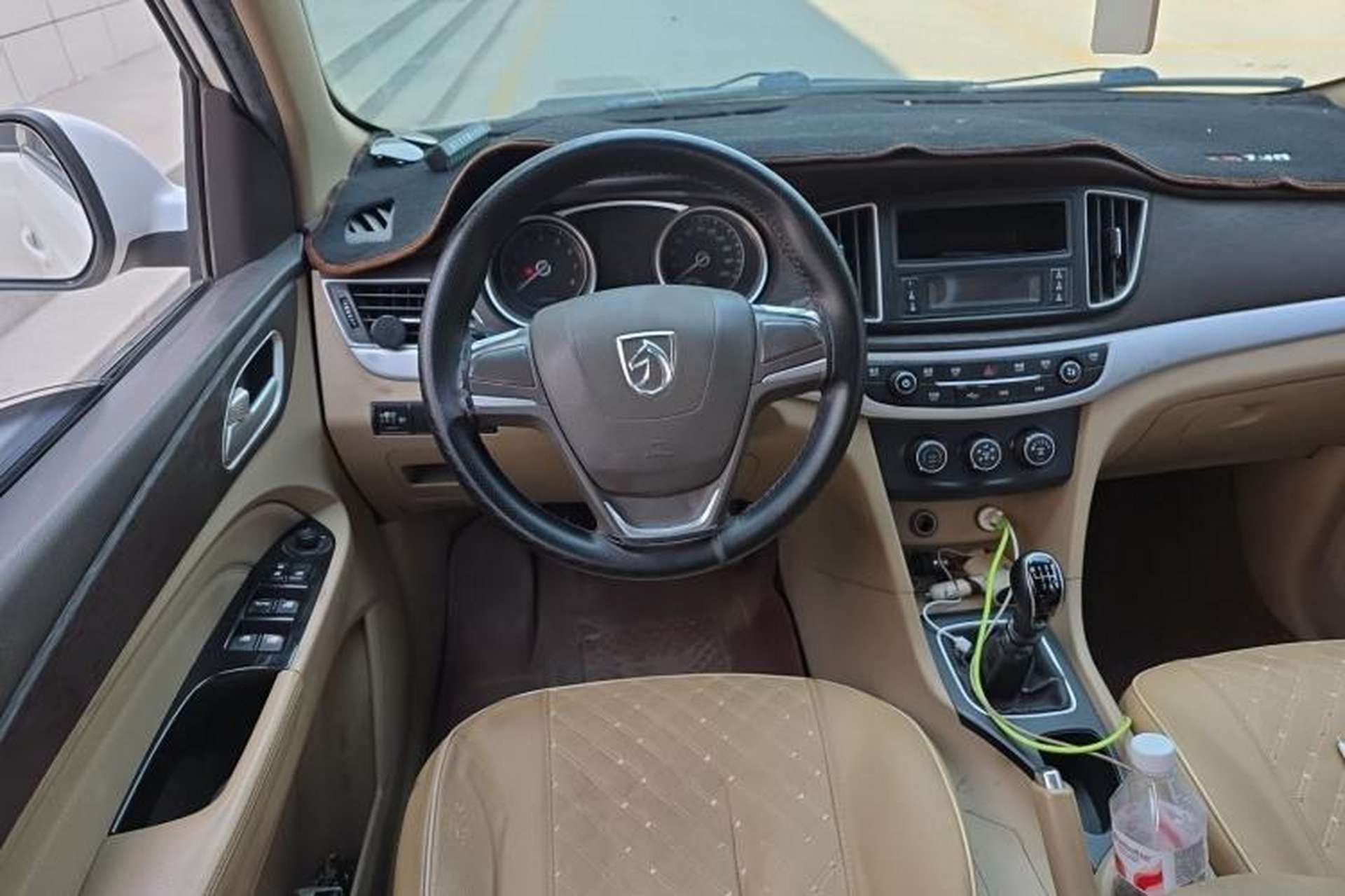 Used Baojun 730 2019 1.5L Manual Value Edition 7 Seats China VI Emission Standard Steering Wheel