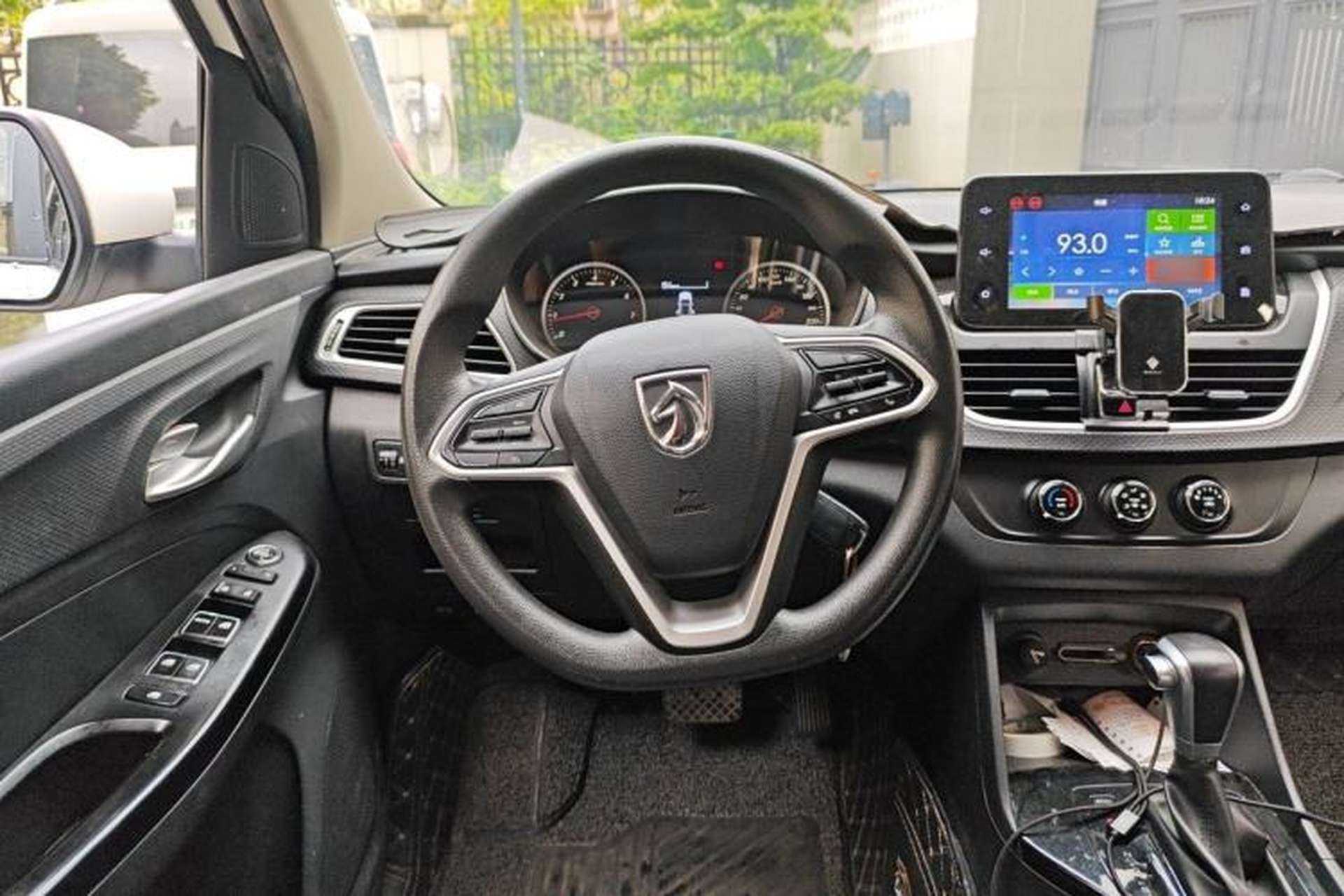 Used Baojun 730 2019 1.5T CVT Fashion Model 7 Seats China VI Emission Standard Steering Wheel