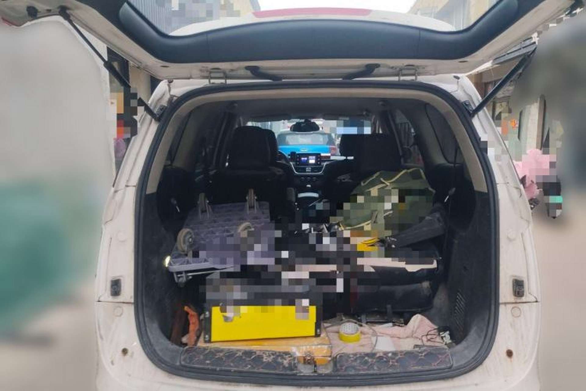 Used Baojun 730 2019 1.5L Manual Fashion Model 7-seater China VI Trunk
