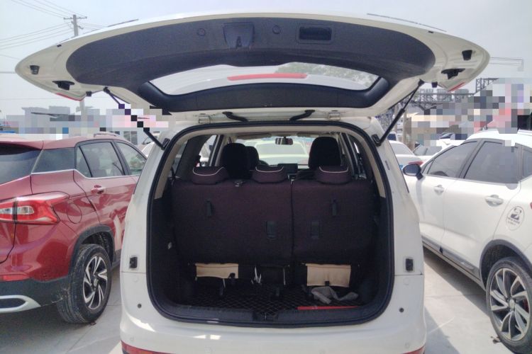 Used Baojun 730 2019 1.5T Manual Fashion Model 7-seater National V Trunk