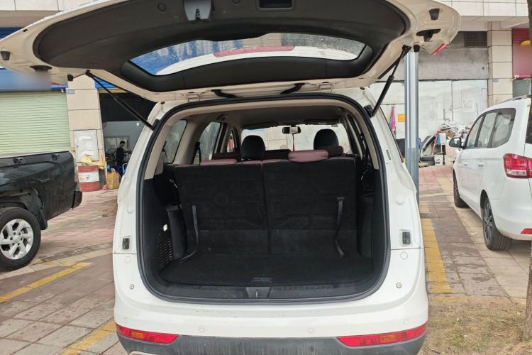 Used Baojun 730 2019 1.5T CVT Fashion Model 7 Seats China VI Emission Standard Trunk