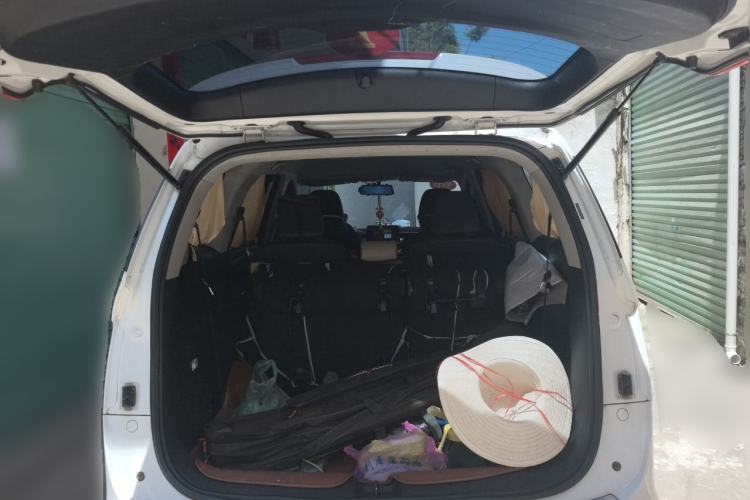 Used Baojun 730 2019 1.5L Manual Fashion Model 7-seater National V Trunk