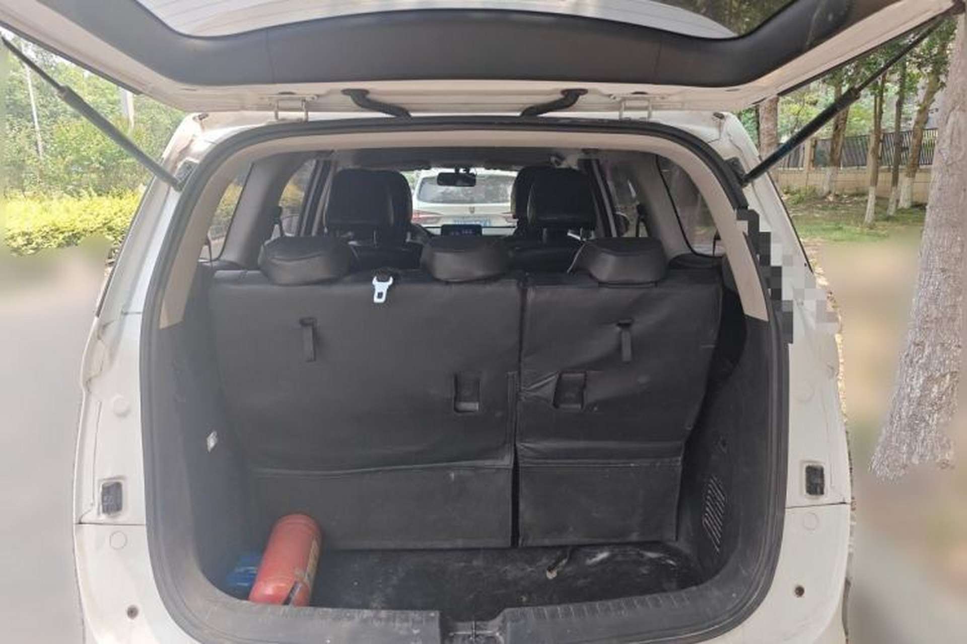 Used Baojun 730 2019 1.5L Manual Fashion Model 7-seater China VI Trunk
