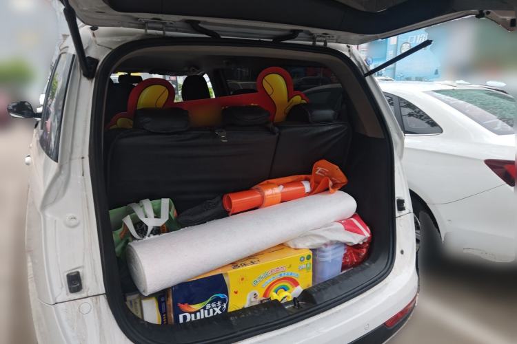 Used Baojun 730 2019 1.5L Manual Fashion Model 7-seater China VI Trunk