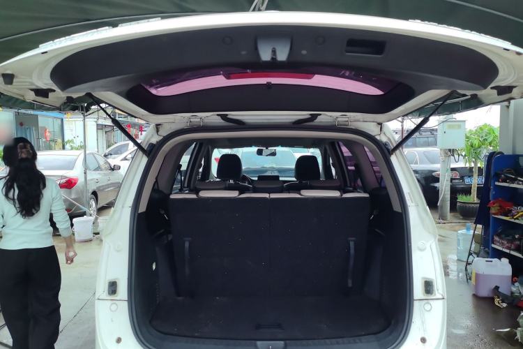 Used Baojun 730 2019 1.5T CVT Flagship Model 7 Seats China VI Emission Standard Trunk