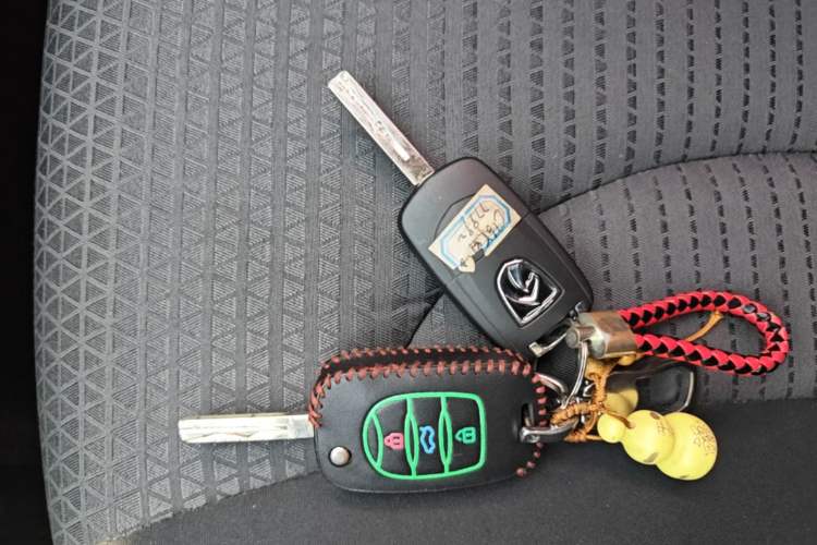 Used Baojun 730 2019 1.5L Manual Fashion Model 7-seater China VI Vehicle Key