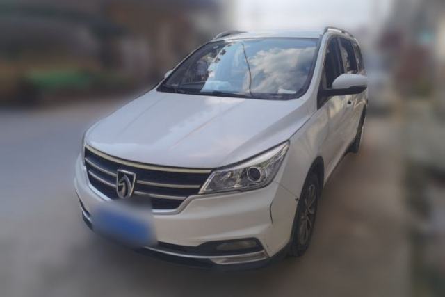 Used Baojun 730 2019 1.5L Manual Fashion Model 7-seater China VI