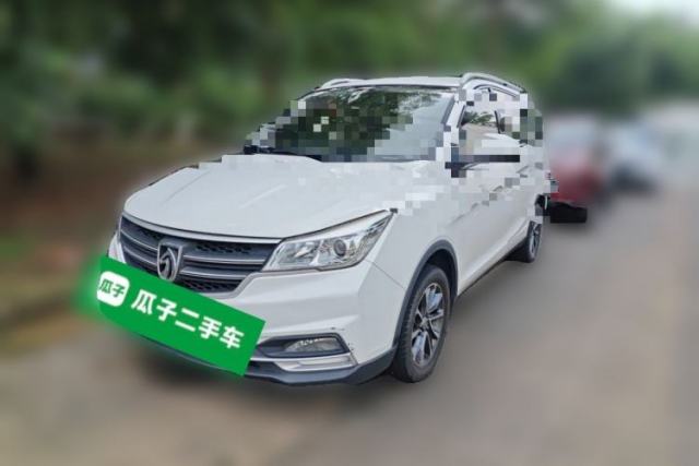 Used Baojun 730 2019 1.5L Manual Fashion Model 7-seater National V
