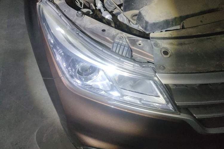 Used Baojun 730 2021 1.5L Manual Fashion Version 7 Seats Right Front Headlight