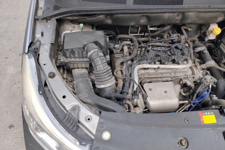 Used Baojun 730 2021 1.5T CVT Fashion Version 7 Seats Engine Bay Right