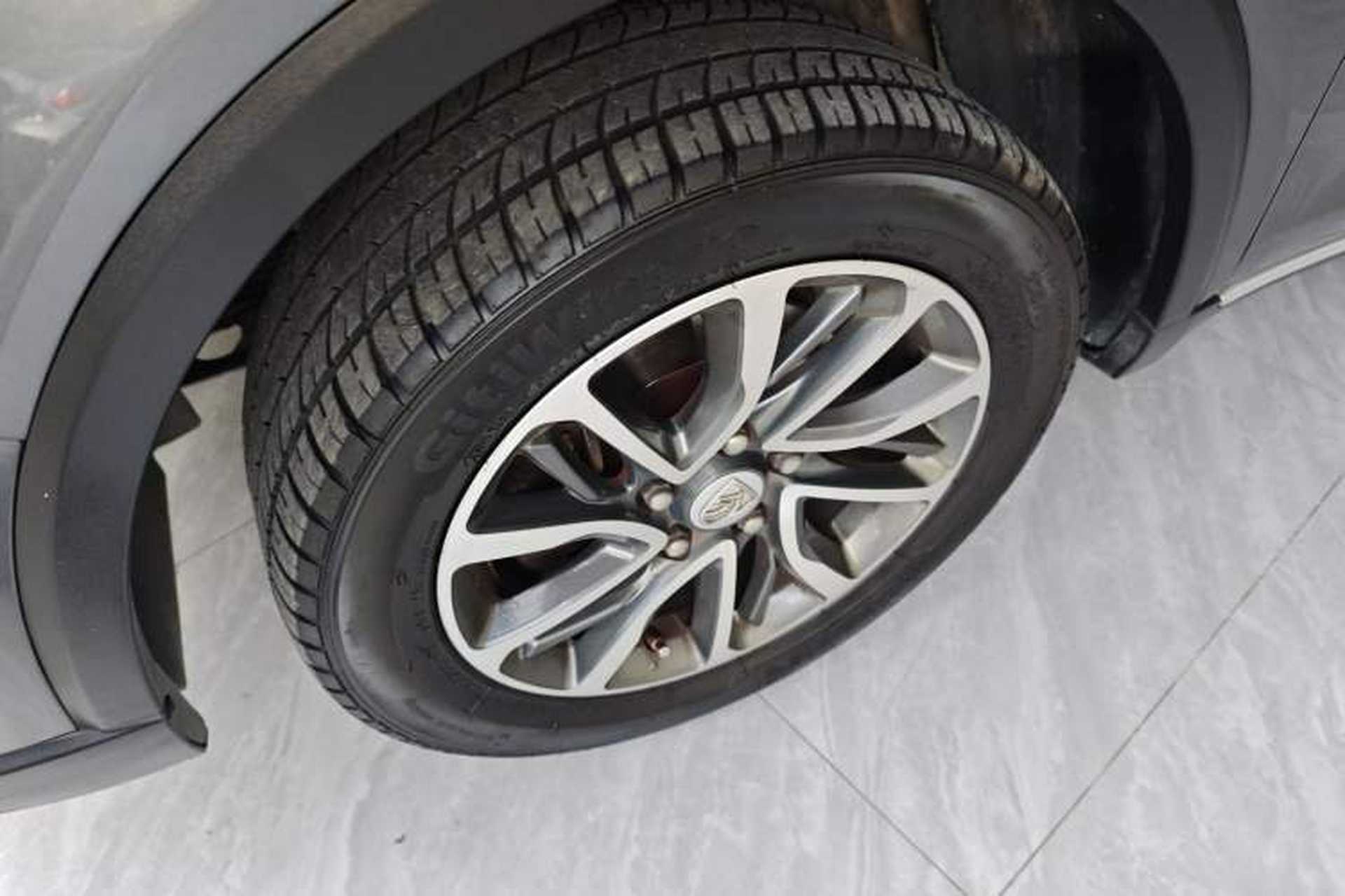 Used Baojun 730 2021 1.5T Manual Fashion Version 7 Seats Exterior 2