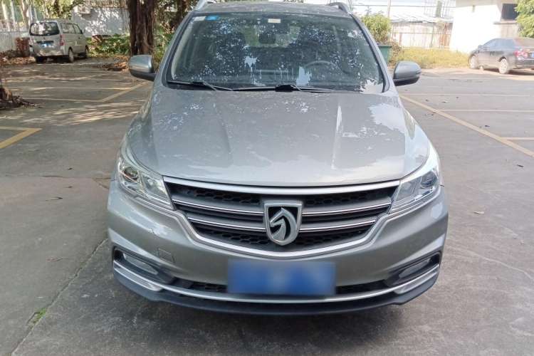 Used Baojun 730 2021 1.5L Manual Fashion Version 7 Seats Front