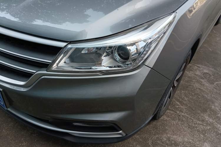 Used Baojun 730 2021 1.5L Manual Fashion Version 7 Seats Left Front Headlight