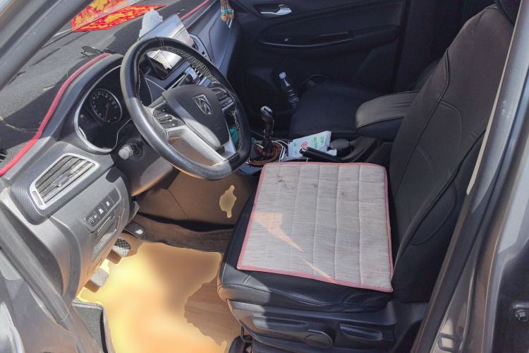 Used Baojun 730 2021 1.5L Manual Fashion Version 7 Seats Left Front Seat