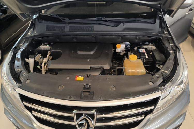 Used Baojun 730 2021 1.5L Manual Fashion Version 7 Seats Engine Bay