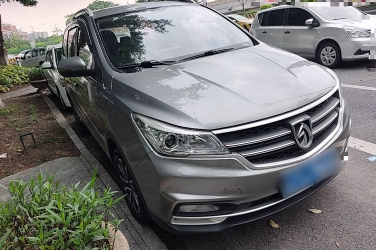 Used Baojun 730 2021 1.5L Manual Fashion Version 7 Seats Front Right 45 Deg