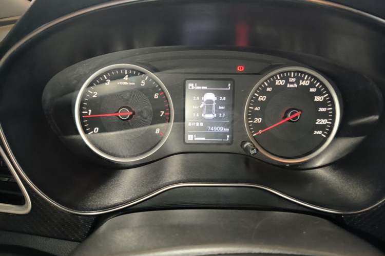 Used Baojun 730 2021 1.5L Manual Fashion Version 7 Seats Instrument Cluster