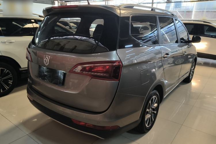 Used Baojun 730 2021 1.5L Manual Fashion Version 7 Seats Rear Right 45 Deg