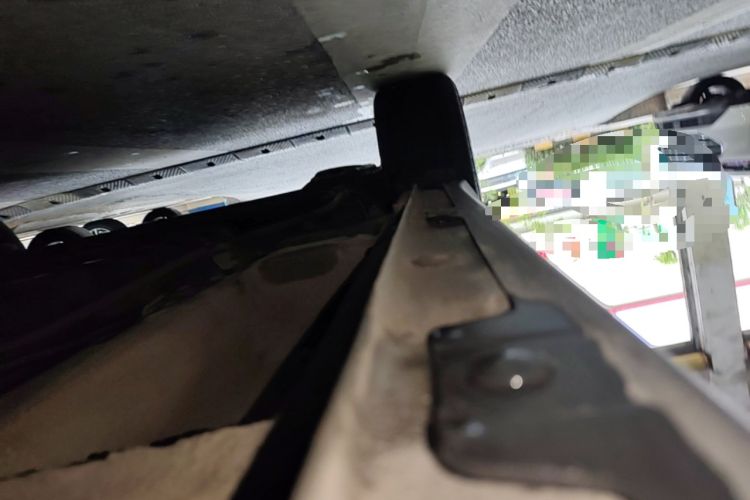 Used Baojun 730 2021 1.5L Manual Fashion Version 7 Seats Right Side Sill